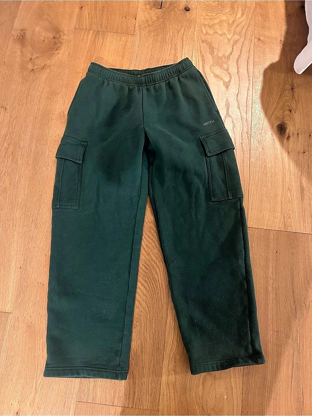 Aritzia Cozy Sweatfleece Mega Cargo™ Sweatpant Green Medium
